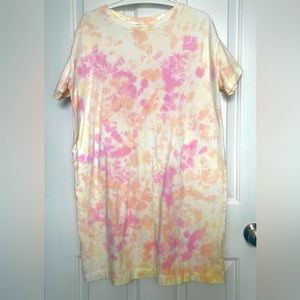 Old Navy Tie-Dyed T-Shirt Dress